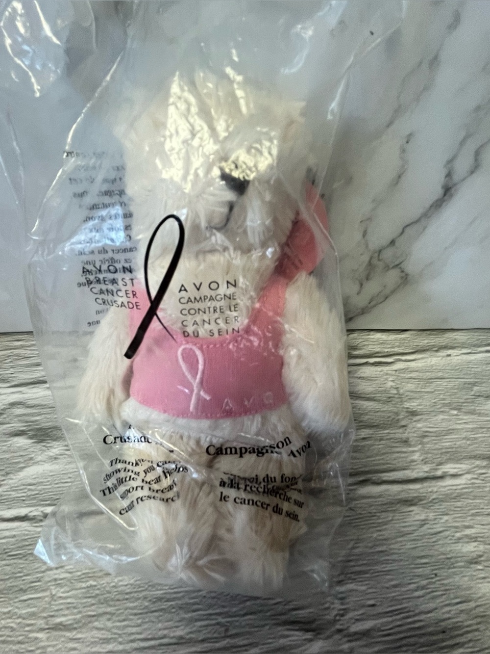 New & Sealed Vintage 2004 Avon Canada Cancer Flame Foundation White Teddy Bear